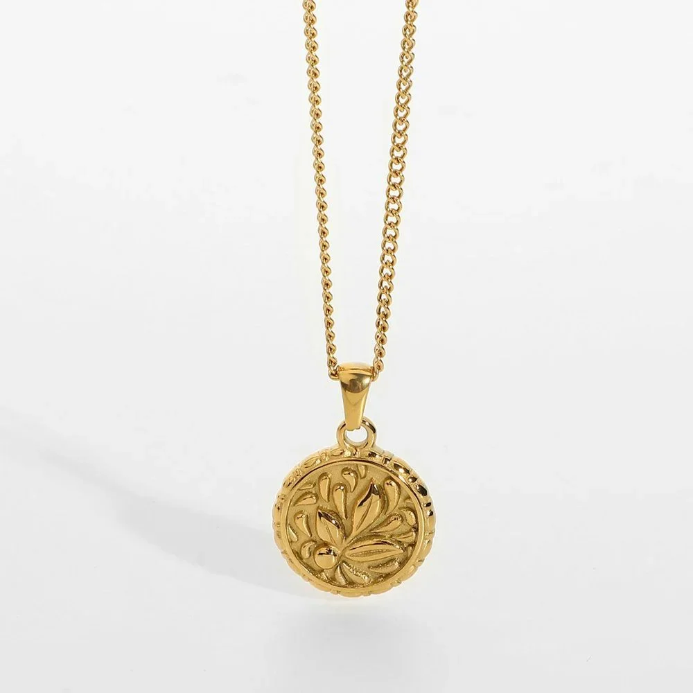 Layla Necklace - Picture 2 of 6